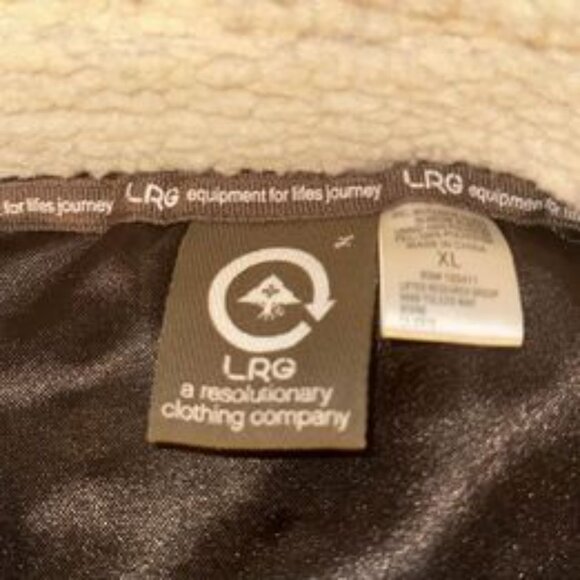 Men’s LRG Vest XL - Picture 4 of 4